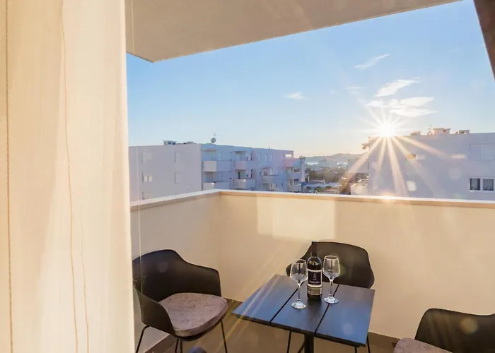 Apartment Ruby